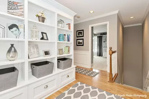 Entry Way - 3713 Maple Ave, Mchenry, IL 60050 photo 3 of 3