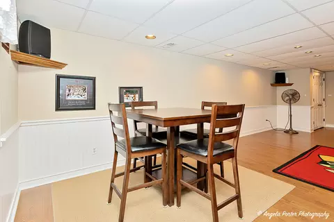 Dining - 3713 Maple Ave, Mchenry, IL 60050 photo 3 of 3