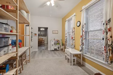 Dining - 842 W 33rd St, Chicago, IL 60608 photo 1 of 1