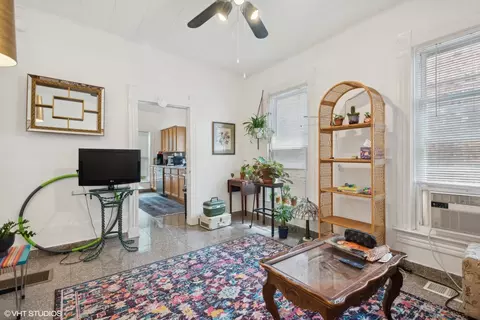 Living - 842 W 33rd St, Chicago, IL 60608 photo 5 of 5