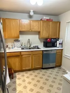 2219 Waterleaf Ct #104, Naperville, IL 60564 photo 12