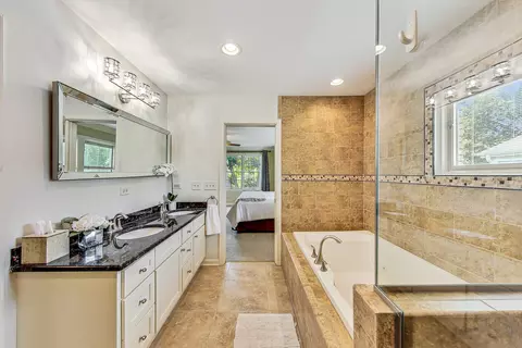 104 E 14th Ave, Naperville, IL 60563 photo 25