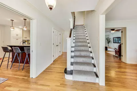 104 E 14th Ave, Naperville, IL 60563 photo 19