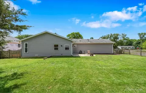 1306 May Ave, Mchenry, IL 60051 photo 5