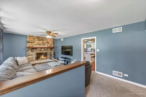 1306 May Ave, Mchenry, IL 60051 photo 11