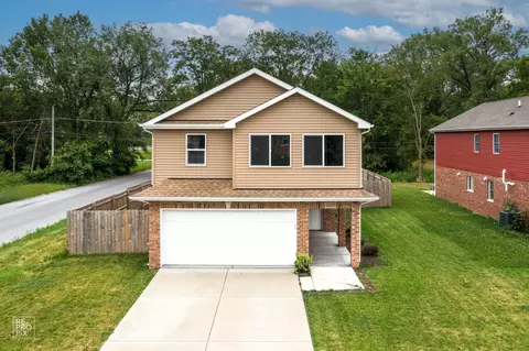 3707 139th Pl, Robbins, IL 60472