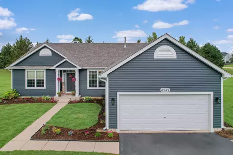 4549 Gardiner Ave, Yorkville, IL 60560