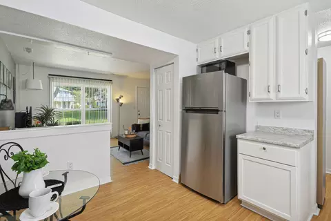 608 S Duncan Rd #B, Champaign, IL 61821 photo 7