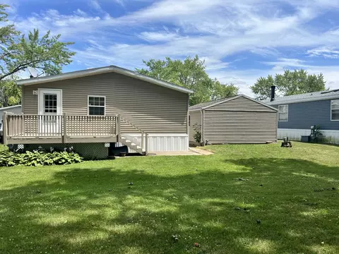 1133 11th St, Bloomington, IL 61704 photo 29