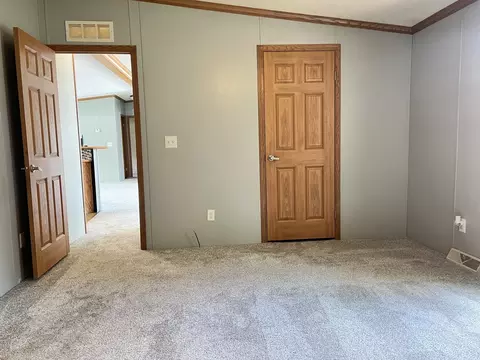 1133 11th St, Bloomington, IL 61704 photo 9