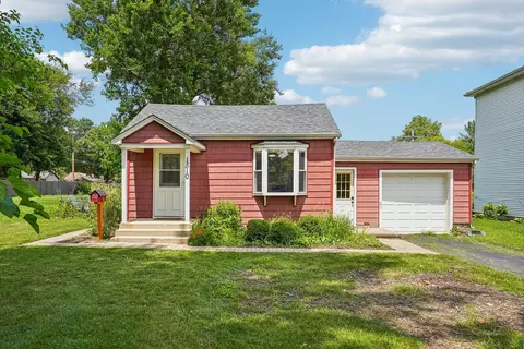 1510 Burlington Ave, Lisle, IL 60532