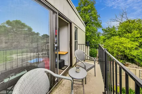1100 Pine St #H, Glenview, IL 60025 photo 31