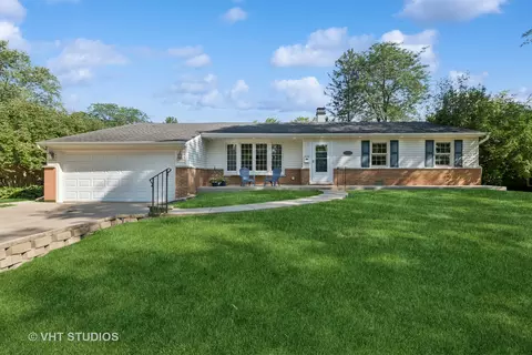 1414 E Gloria Dr, Palatine, IL 60074