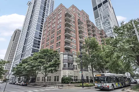 1250 S Indiana Ave #1305, Chicago, IL 60605