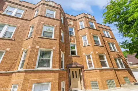 2916 W Rosemont Ave #3, Chicago, IL 60659