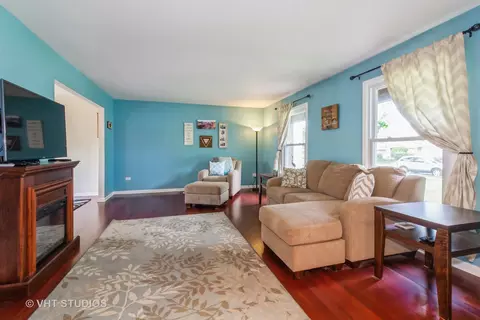 Living - 1069 Churchill Dr, Bolingbrook, IL 60440 photo 1 of 1