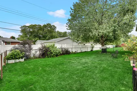 Exterior - 18501 Willow Ln, Lansing, IL 60438 photo 4 of 4