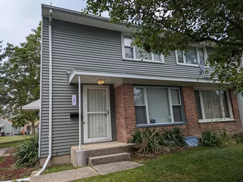 8 Michael Rd, Park Forest, IL 60466