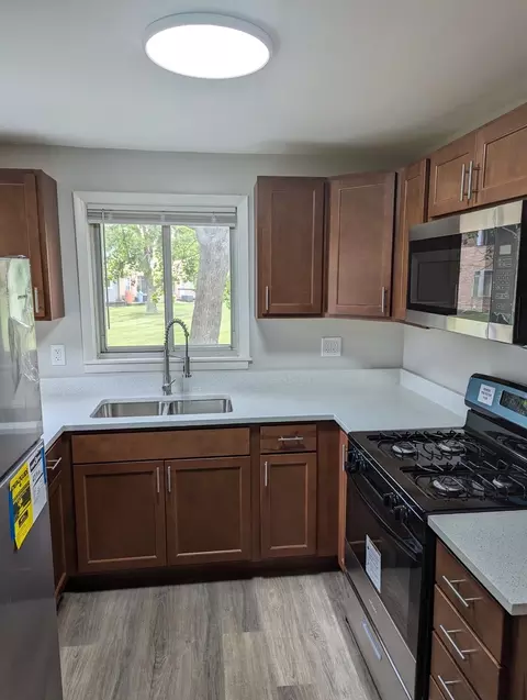 8 Michael Rd, Park Forest, IL 60466 photo 6