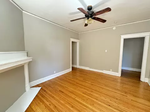 Living - 6240 S Champlain Ave, Chicago, IL 60637 photo 2 of 5