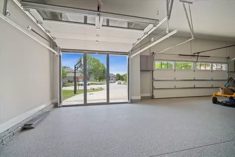 8 Weaver Ct, Bloomington, IL 61704 photo 48