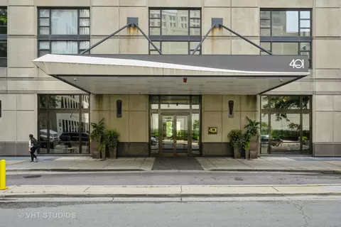 401 E Ontario St #4502, Chicago, IL 60611