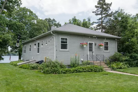 117 Bluff Ave, Grayslake, IL 60030