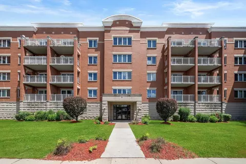 2919 N Harlem Ave #408, Chicago, IL 60707