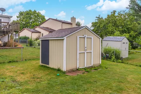 Exterior - 1411 Godfrey Dr, Normal, IL 61761 photo 6 of 9