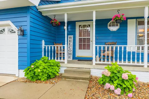 Exterior - 1411 Godfrey Dr, Normal, IL 61761 photo 2 of 9