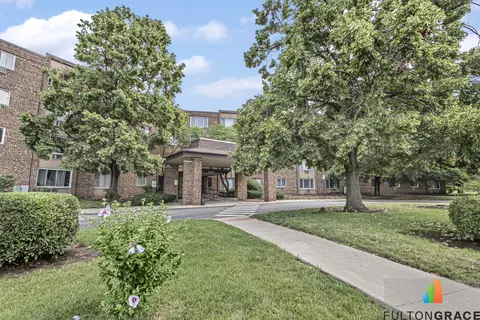 1880 Bonnie Ln #308, Hoffman Estates, IL 60169