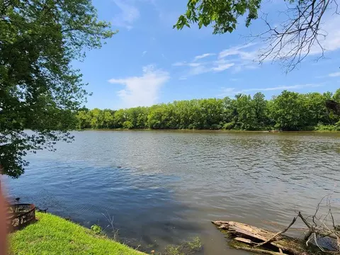3349 E 2059th Rd, Ottawa, IL 61350