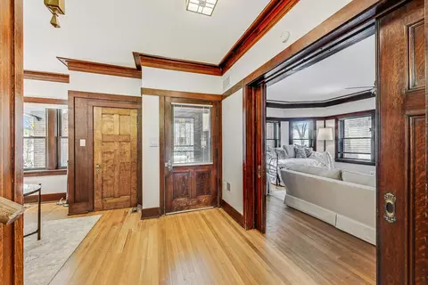 Entry Way - Undisclosed, Chicago, IL 60640 photo 3 of 6