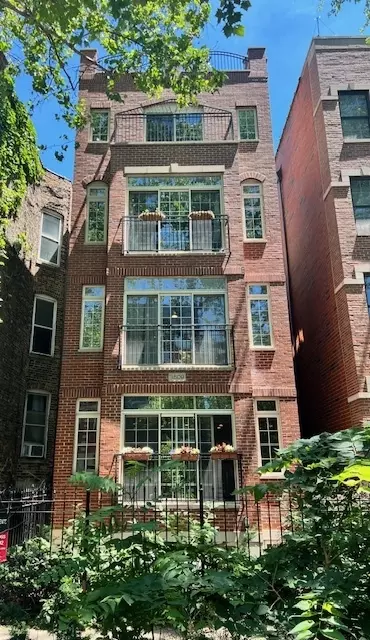 3509 N Reta Ave #4, Chicago, IL 60657