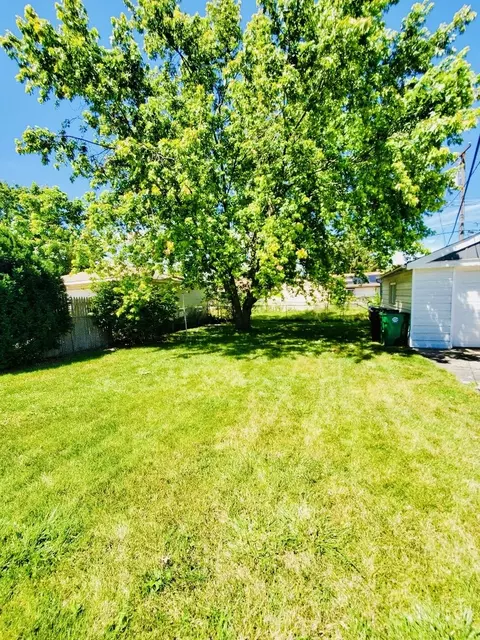 2820 S 12th Ave, Broadview, IL 60155 photo 7