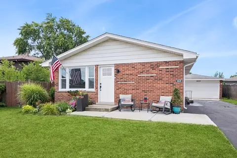 8829 167th Pl, Orland Hills, IL 60487