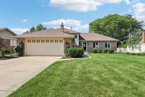 9080 Frances Ln, Orland Park, IL 60462