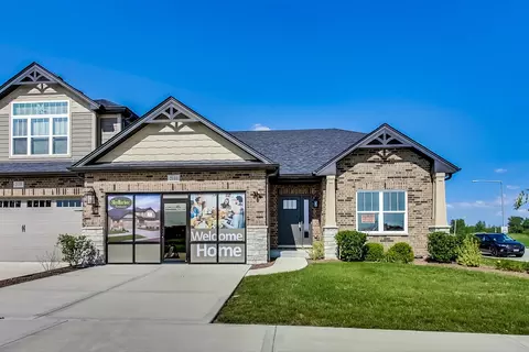 2133 Sky Harbor Dr, New Lenox, IL 60451