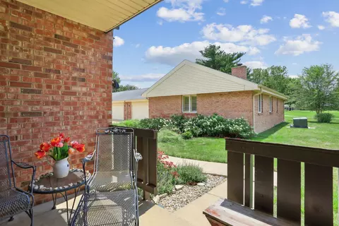 6 Fields E #6, Champaign, IL 61822 photo 24