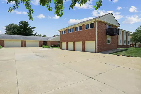 6 Fields E #6, Champaign, IL 61822 photo 28