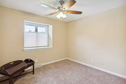 6 Fields E #6, Champaign, IL 61822 photo 20