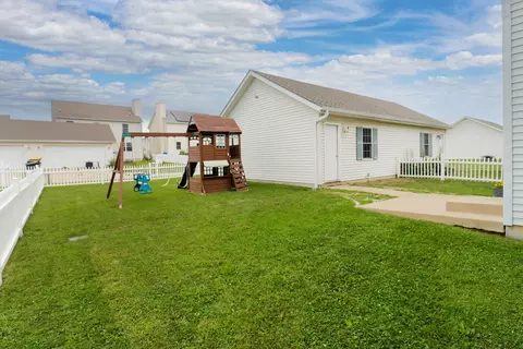1102 Whitaker St, Normal, IL 61761 photo 31