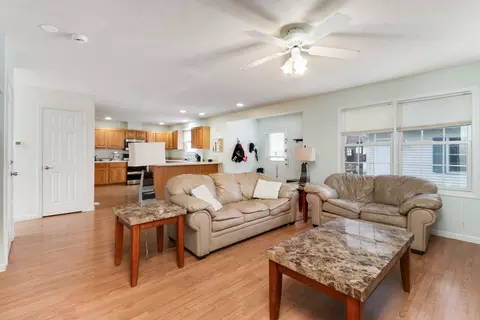 1102 Whitaker St, Normal, IL 61761 photo 5