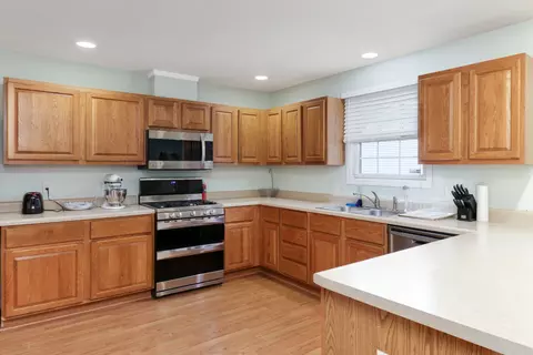 1102 Whitaker St, Normal, IL 61761 photo 10
