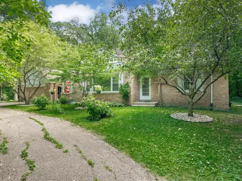 5415 W Pauling Rd, Monee, IL 60449
