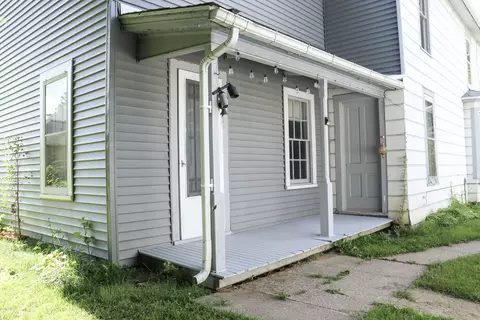 Exterior - 518 W Main St, Morrison, IL 61270 photo 2 of 5