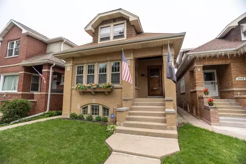 4928 N Kenneth Ave, Chicago, IL 60630