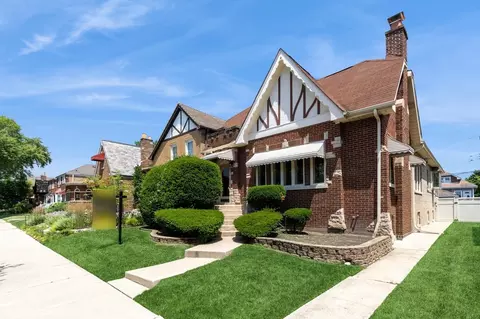 1705 N Newland Ave, Chicago, IL 60707