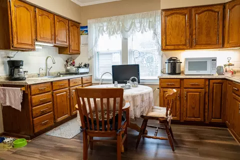 8101 44th Ct, Lyons, IL 60534 photo 8
