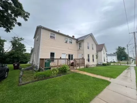 630 E Pleasant St, Belvidere, IL 61008